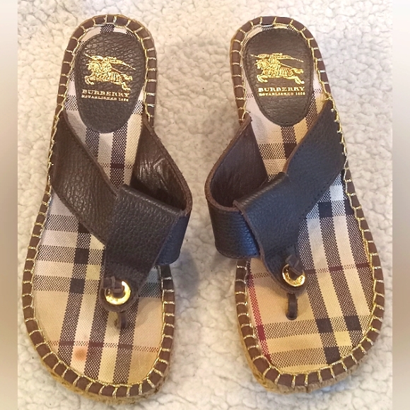 EUC | Burberry Leather Espadrille Thong Wedge Sandals | Size: EU 37 & US 6.5 - Picture 3 of 15